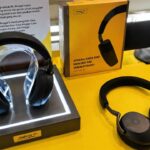 The Virtual Meeting Revolution: Smart Headsets and AI Video Systems Transforming Hybrid Work